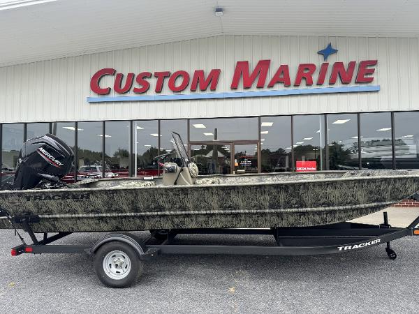 Tracker Grizzly 2072 CC