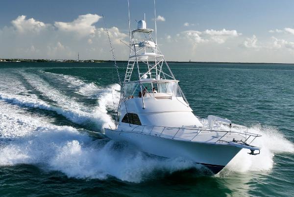 Viking 48 Convertible 2005 Viking 48 Convertible yacht cruising on open water.
