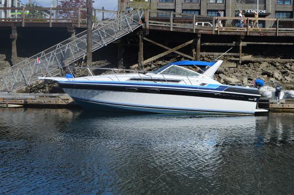 Wellcraft St Tropez 3300