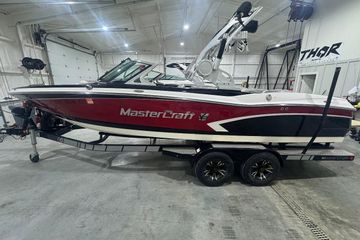 2015 MasterCraft X30