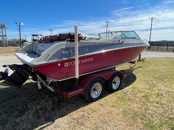 1988 Four Winns 200 Horizon