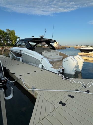 2024 Cruisers Yachts 42 GLS