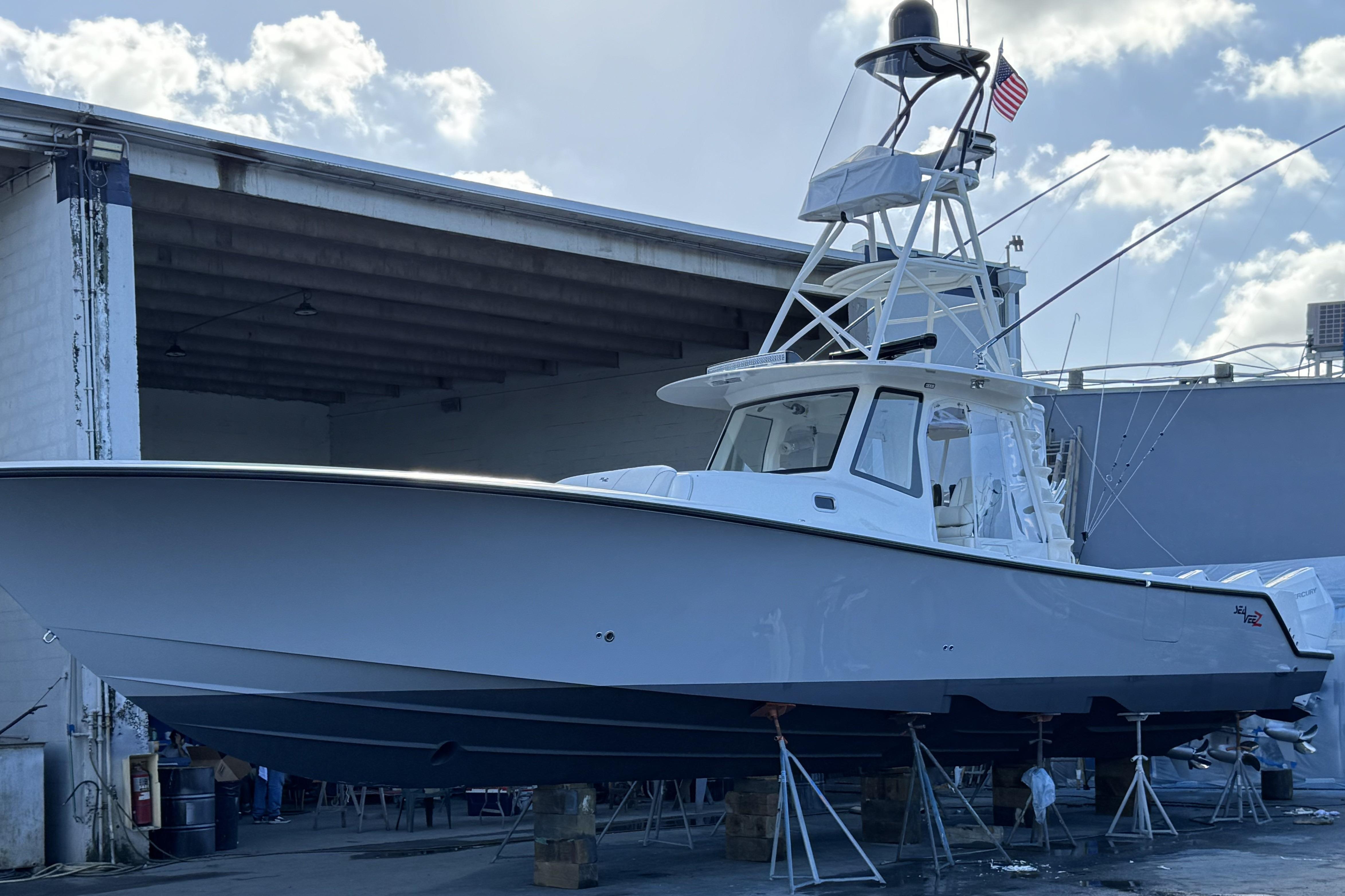 2023 SeaVee 450z