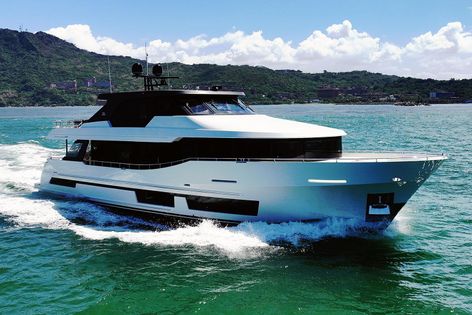 Motor Yachts