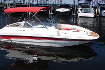 1999 Chaparral Sunesta 233