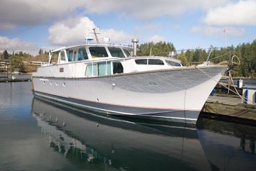 1965 Vic Franck 65 Pilothouse