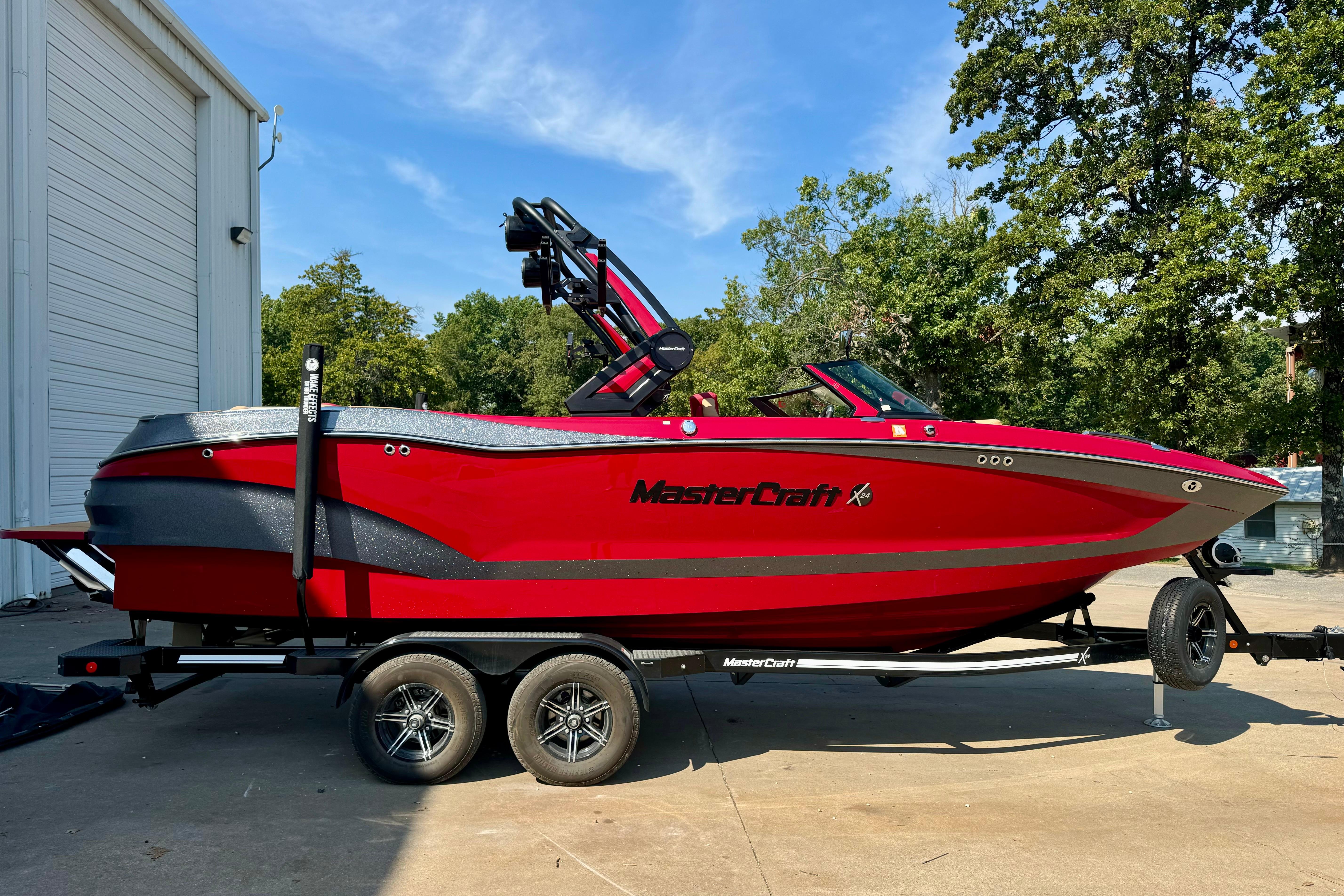 2022 MasterCraft X24