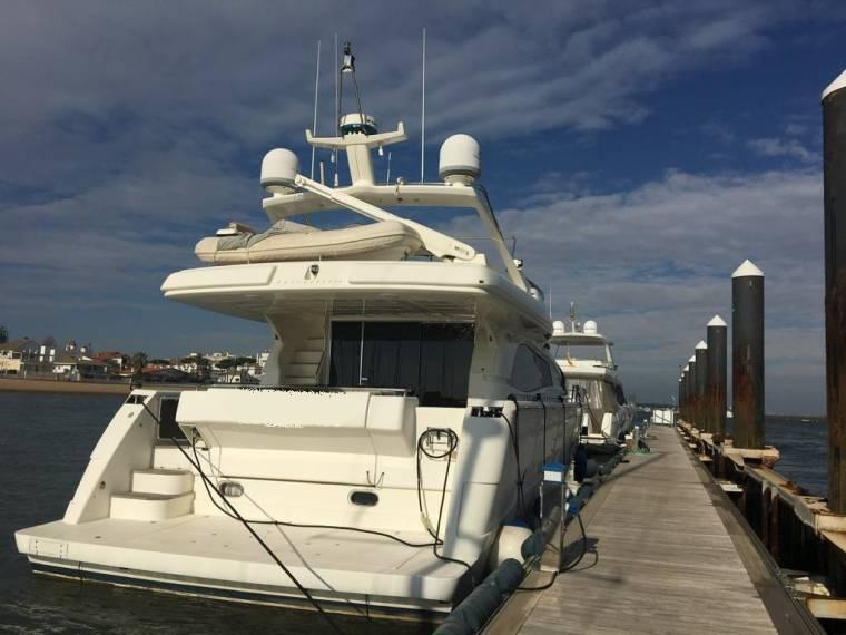 Ferretti Yachts 731