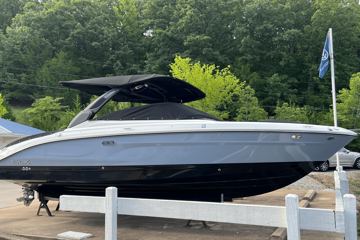 Sea Ray SLX 280