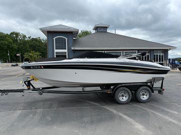 2005 Four Winns 200 Horizon