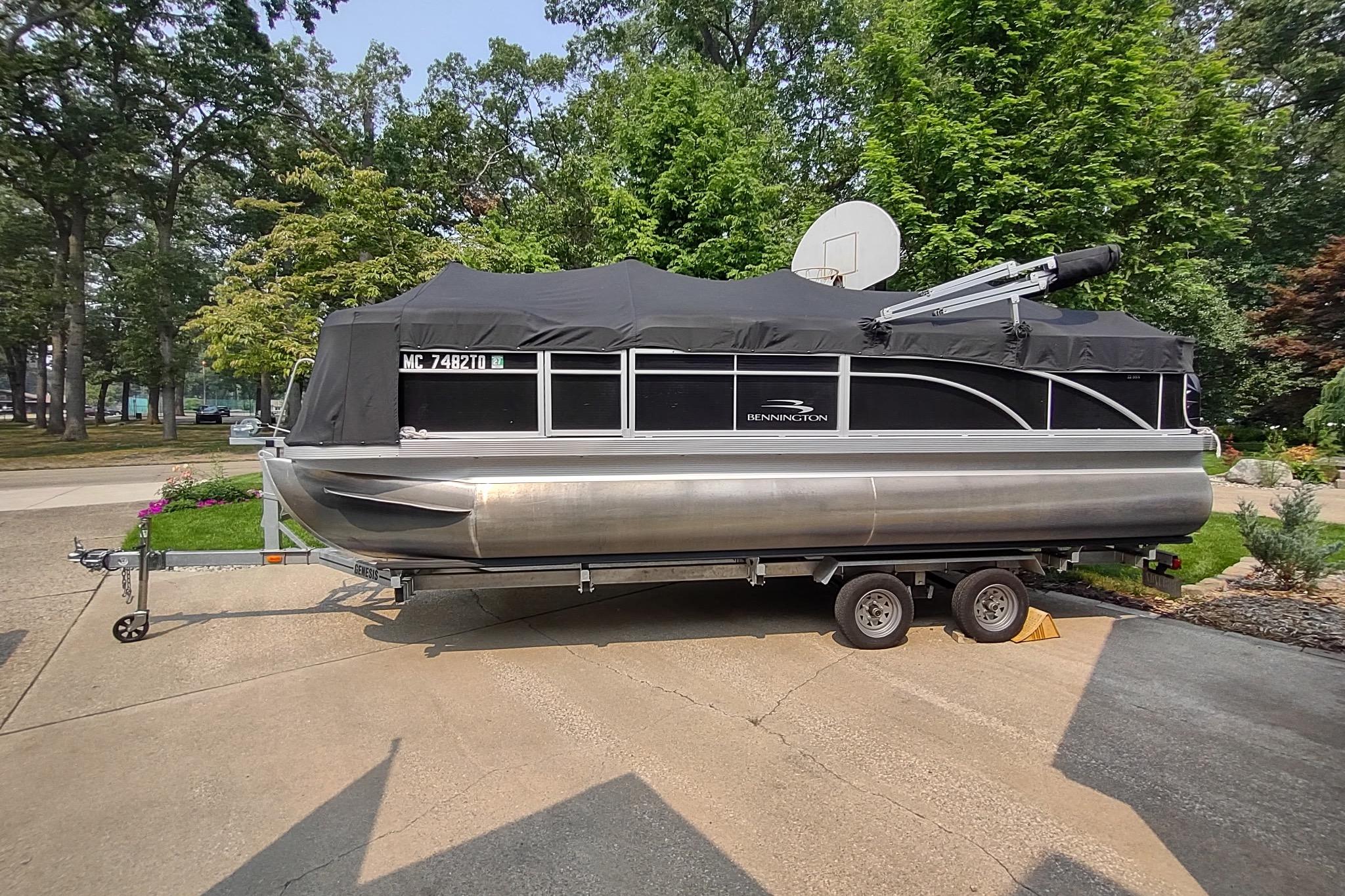 2013 Bennington 22 SSX