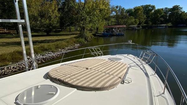 2008 Cruisers Yachts 460 Express