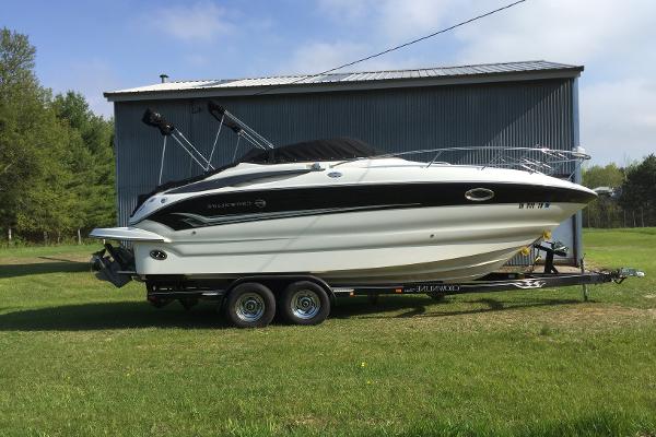 2004 Crownline 250 CR