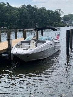 Sea Ray 260 Sundeck 2011-SEA-RAY-260-SUNDECK