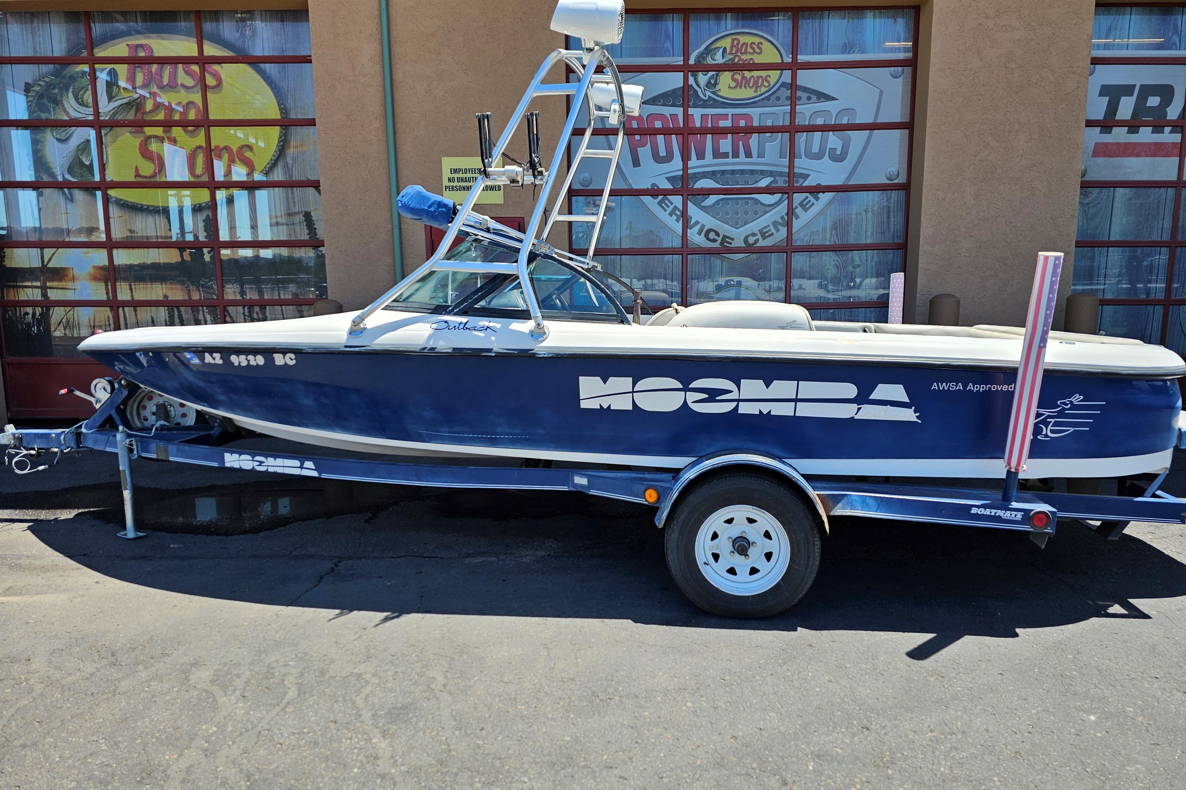 2001 Moomba Outback