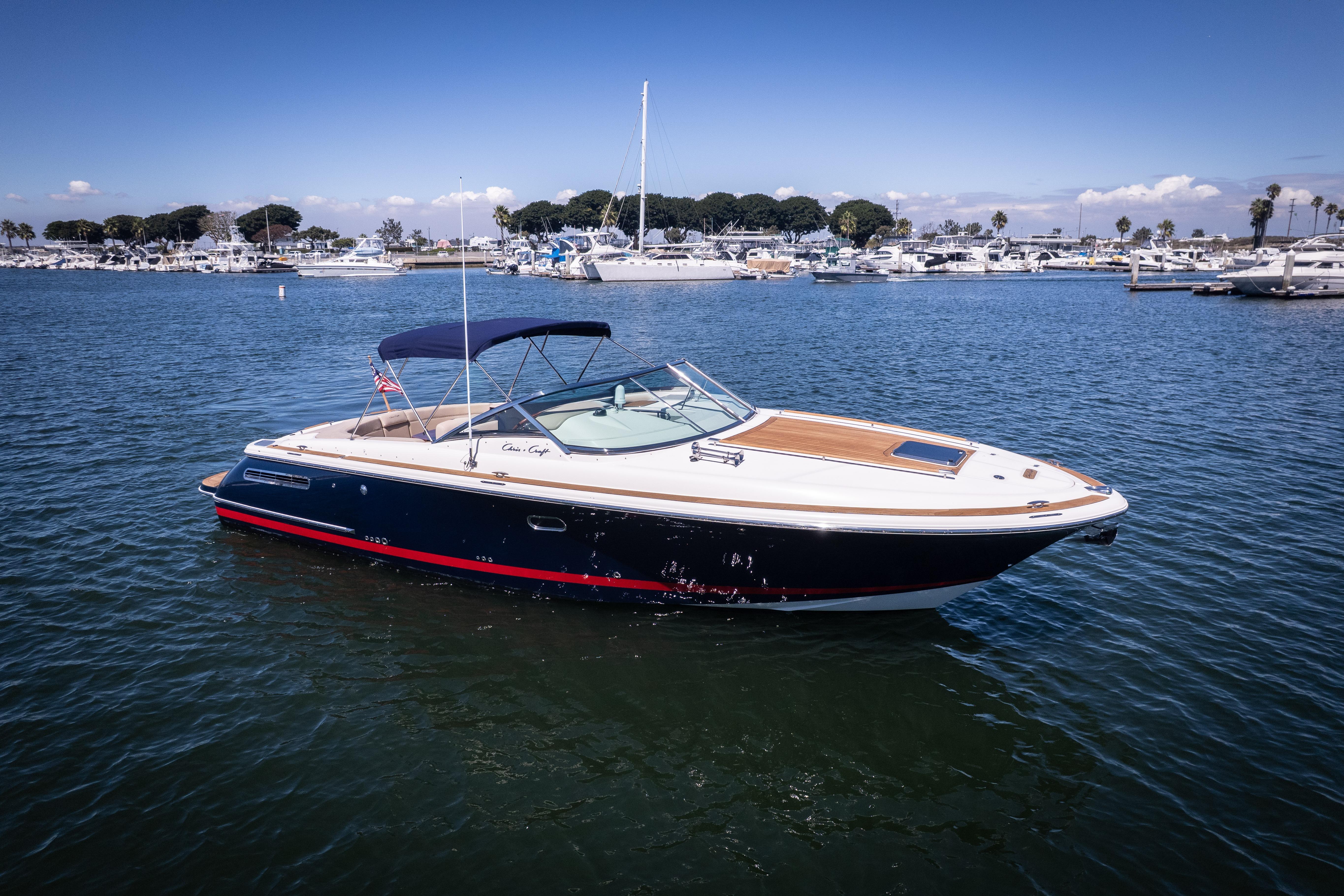 2007 Chris-Craft Corsair 33