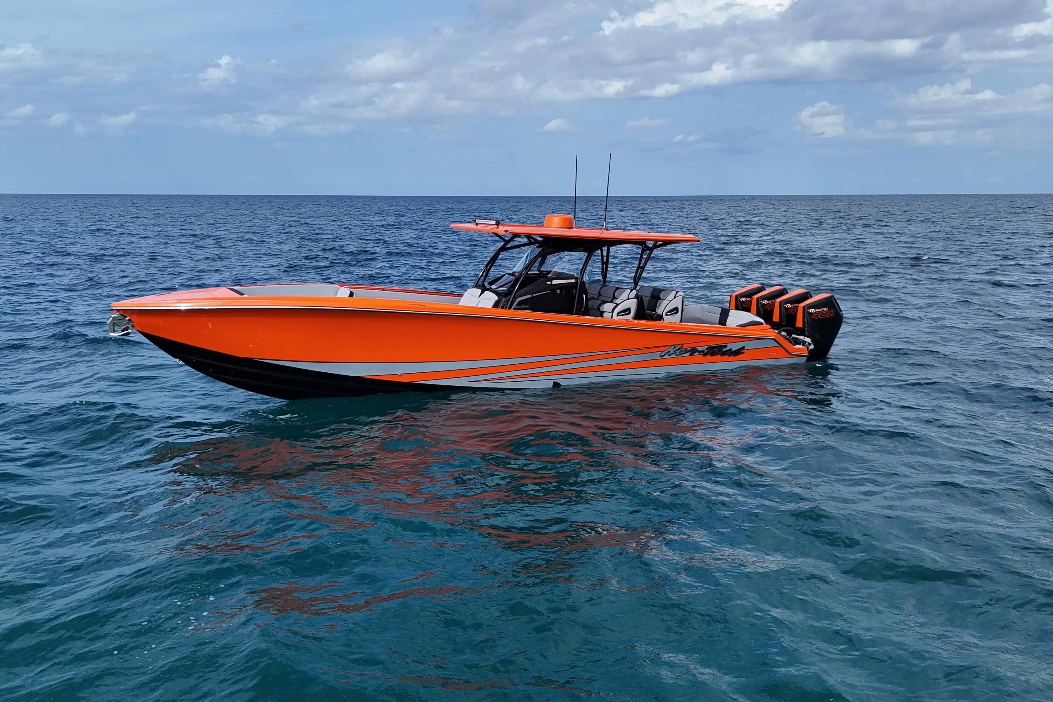 2026 Nor-Tech 390 Sport Center Console