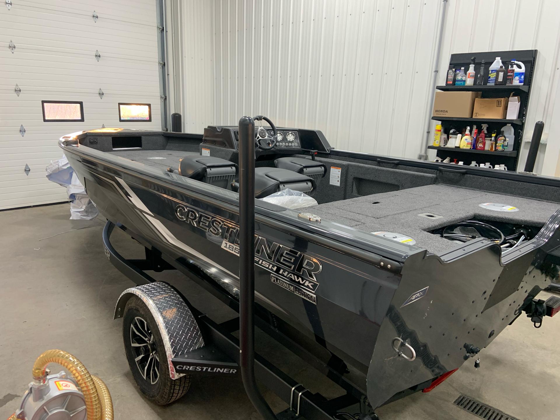 2025 Crestliner 1850 FISH HAWK SC JUMP SEAT