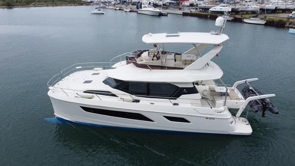 2015 Aquila 44