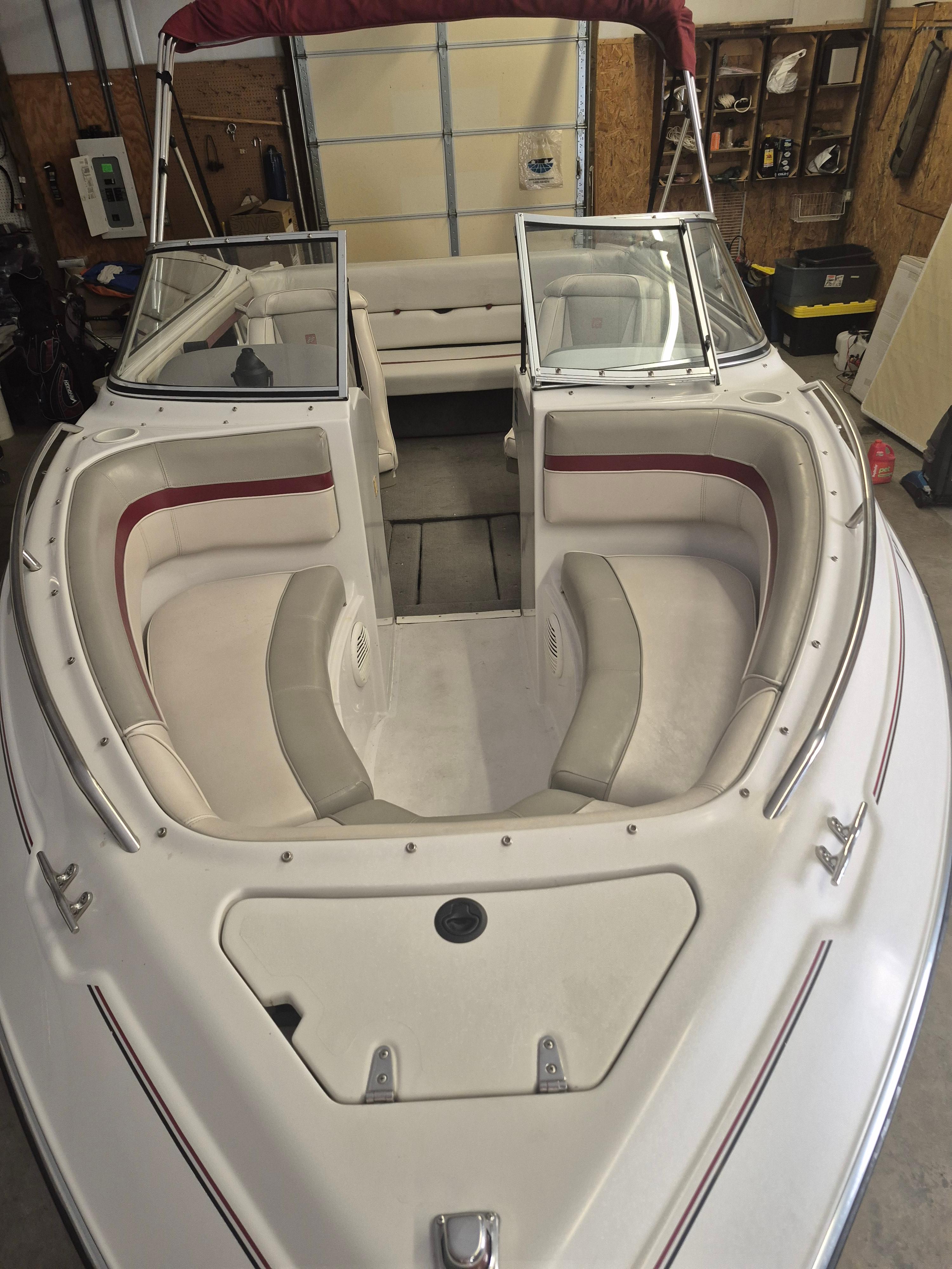 1993 Four Winns 210 Horizon