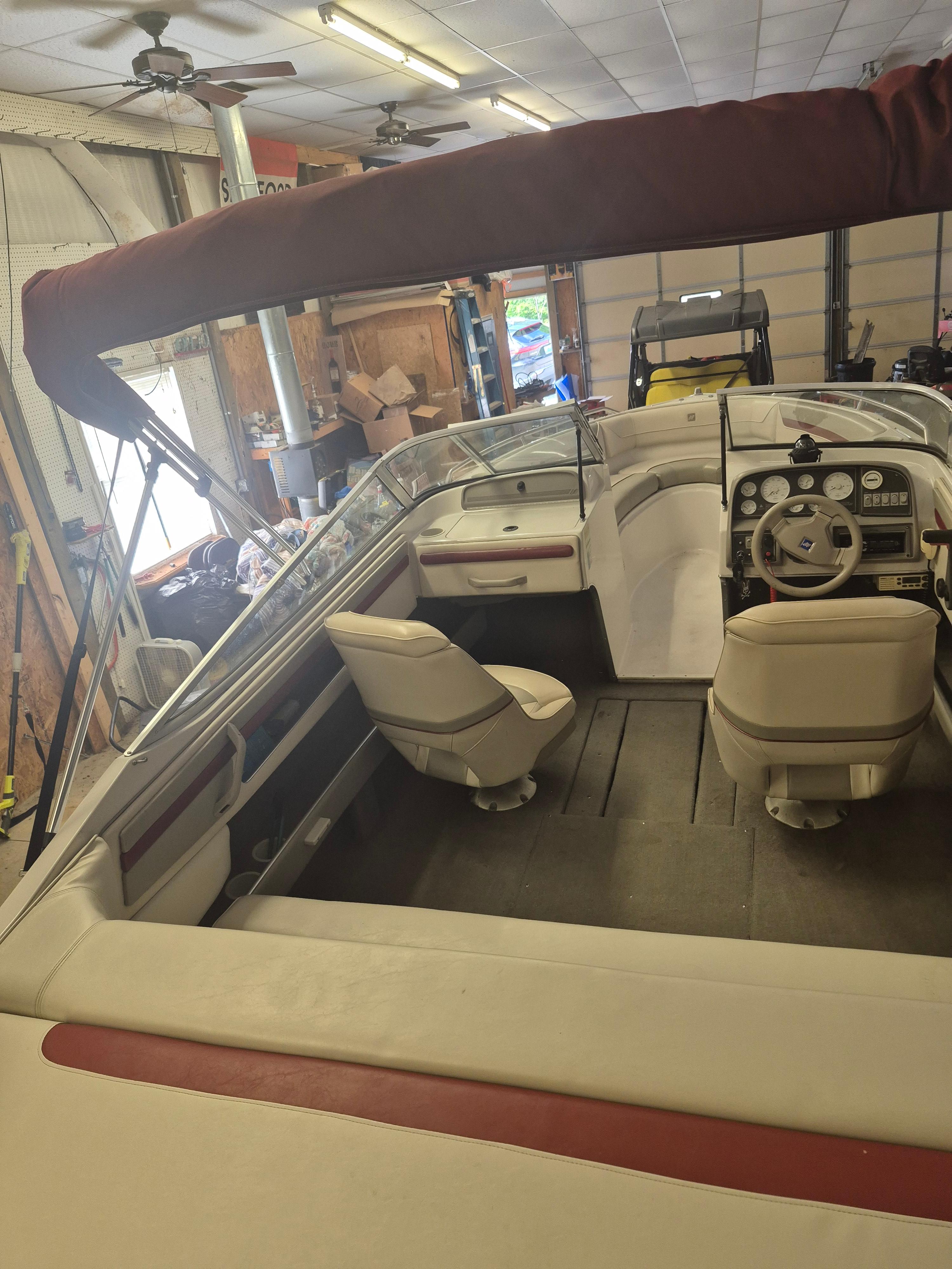 1993 Four Winns 210 Horizon