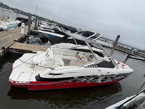 2012 Monterey M5 MSX Sport Boat