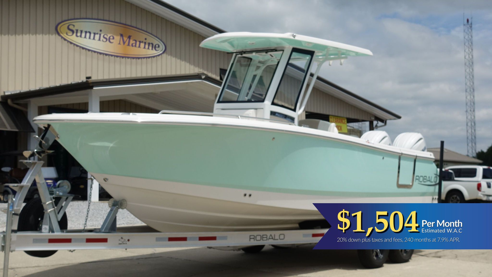 2025 Robalo R250 Center Console