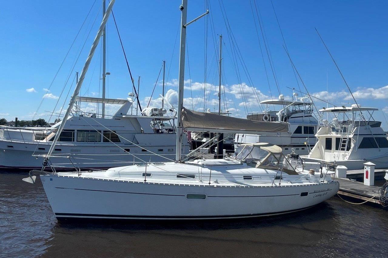 2001 Beneteau 361