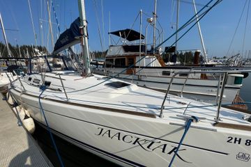 2004 Dufour 40 Performance