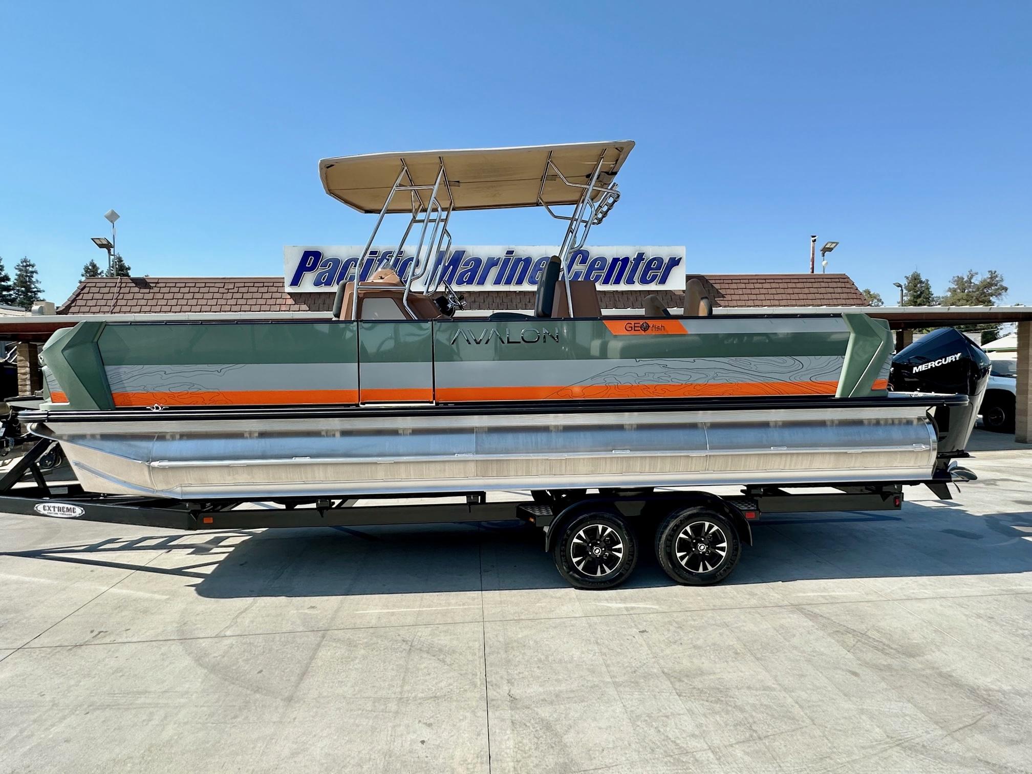 2025 Avalon Geo Fish GLX 25 w/ 225HP Mercury!