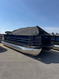 2025 Bentley Pontoons Fish 200 4 Point