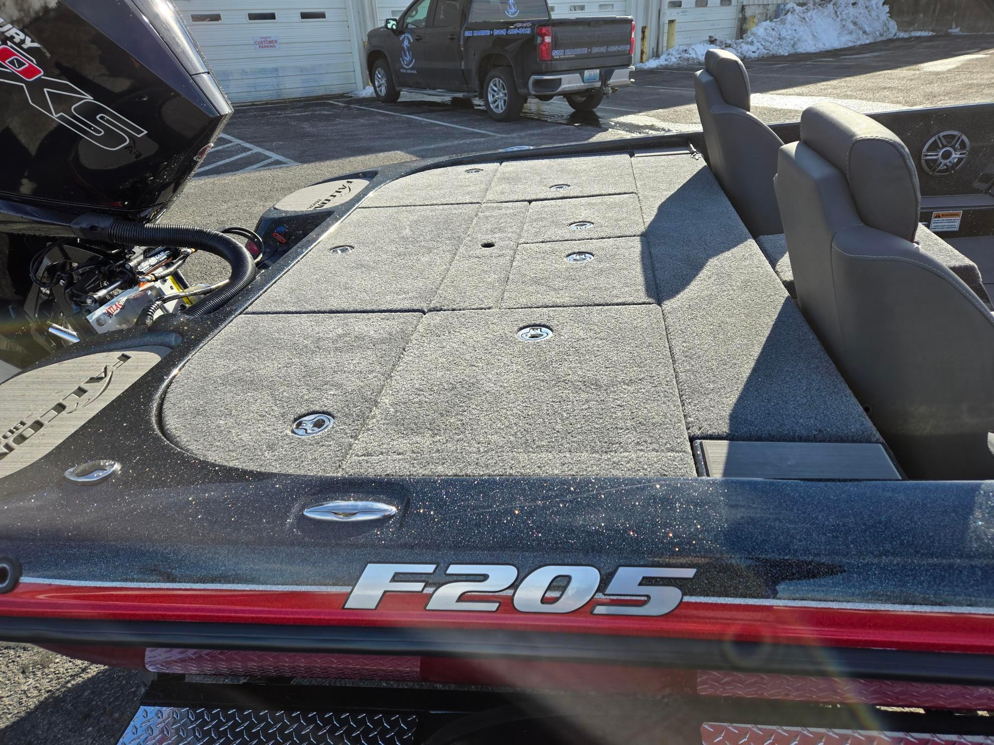2025 Falcon Boats F205