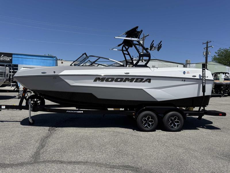 2025 Moomba Max