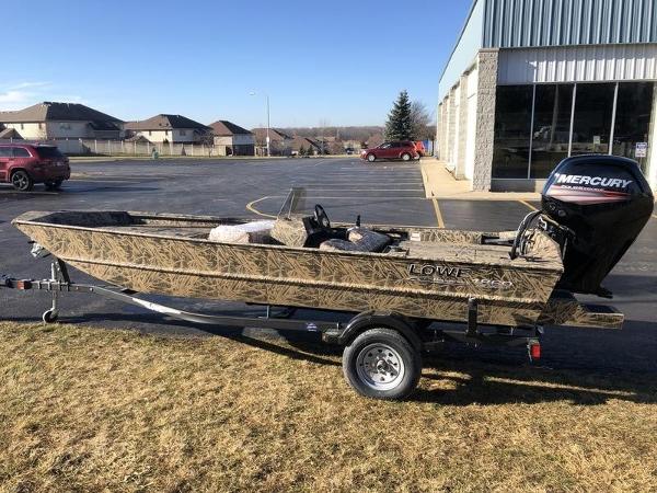 2019 Lowe ROUGHNECK 1860 SC, Shelbyville Illinois - boats.com