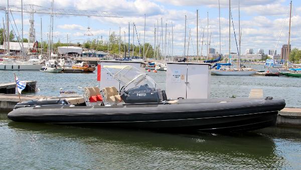 2013 Goldfish 29 RIB Tender