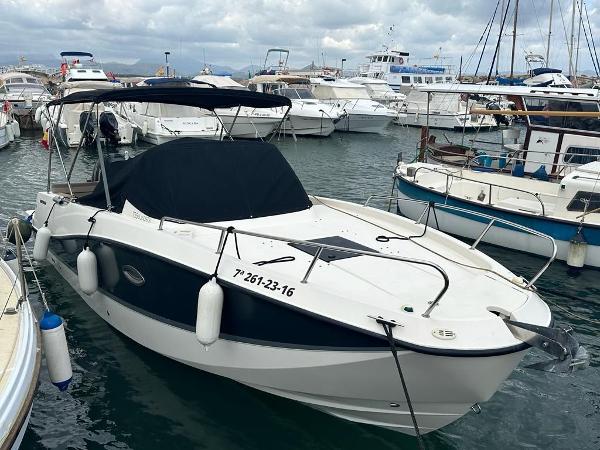 2017 Quicksilver Activ 755 Sundeck