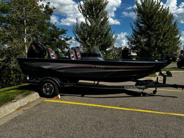 2024 Ranger VS1782SC Angler