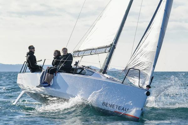 2025 Beneteau First 24 SE