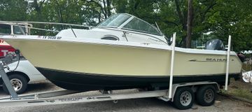 2008 Sea Hunt Victory 225