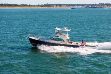 2014 Hinckley Talaria 48 Flybridge