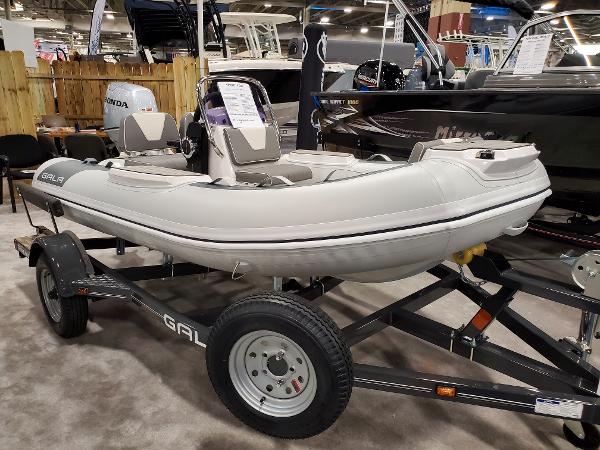 2023 Gala V330