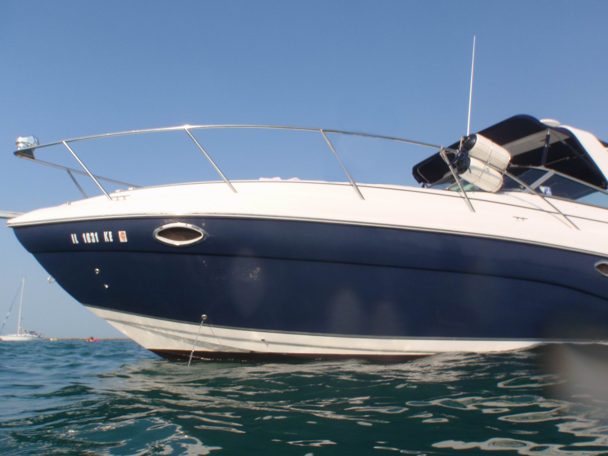 2008 Rinker 320 Express Cruiser