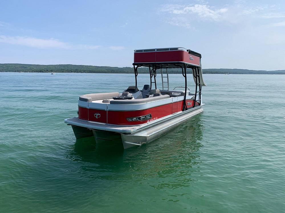 Page 5 of 17 - Used pontoon boats for sale in Michigan 