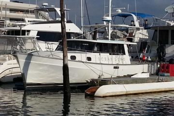 1979 Mainship 34 Custom Sedan