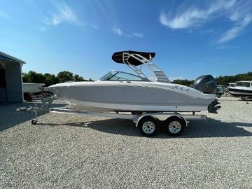 2025 Chaparral 21 SSi OB