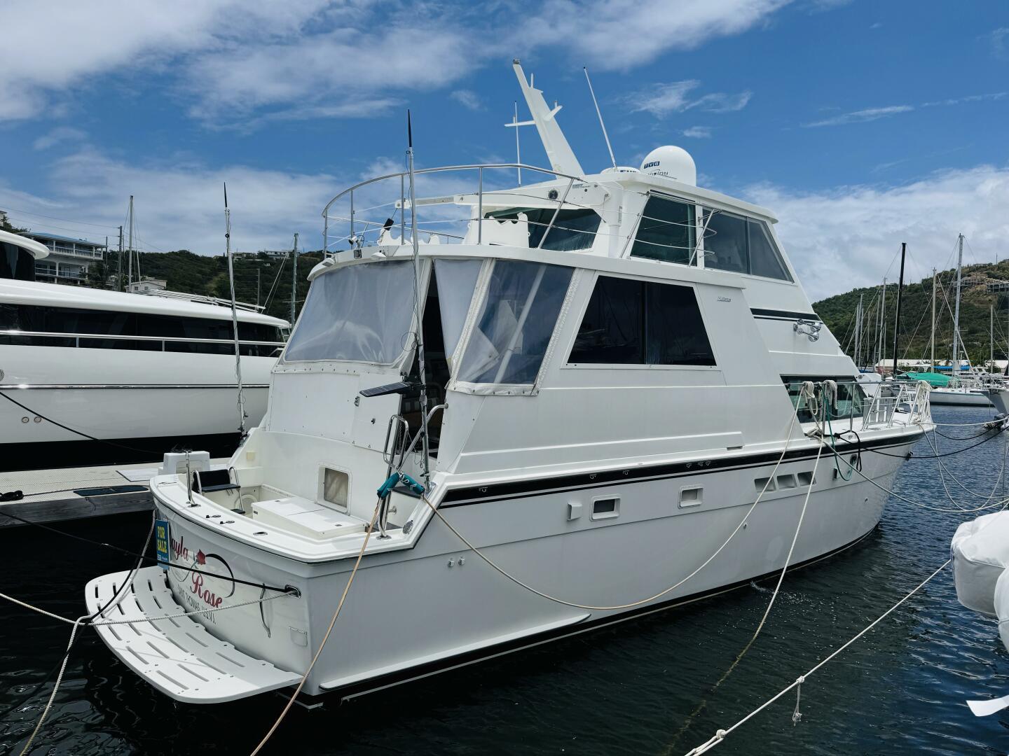 1994 Hatteras Cockpit Motor Yacht