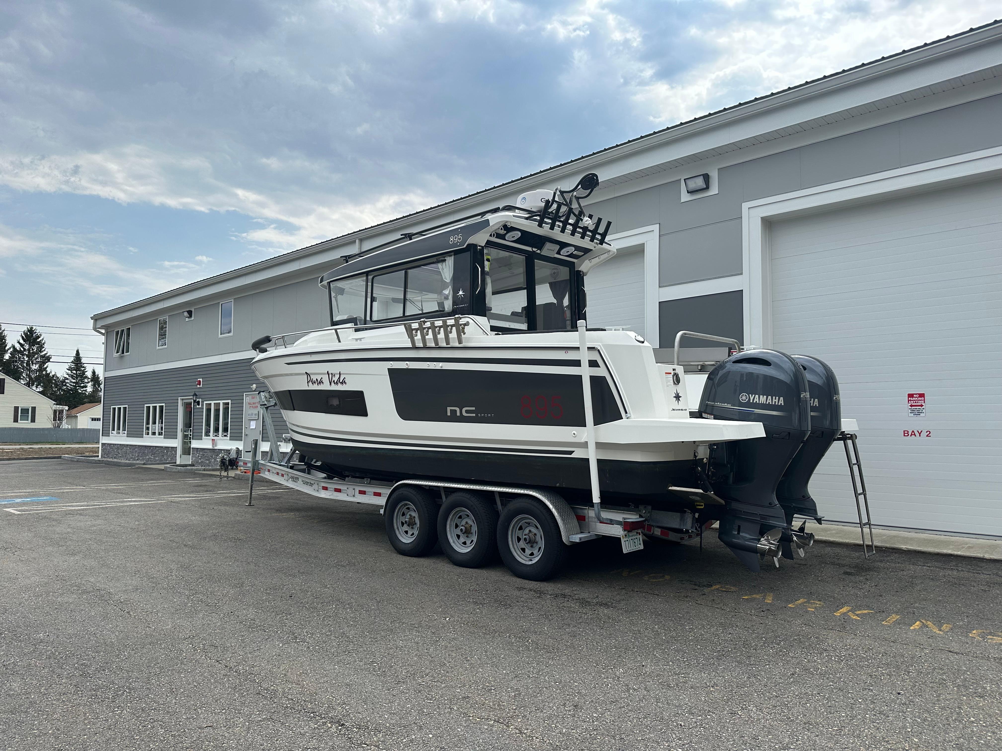 2021 Jeanneau NC Sport 895