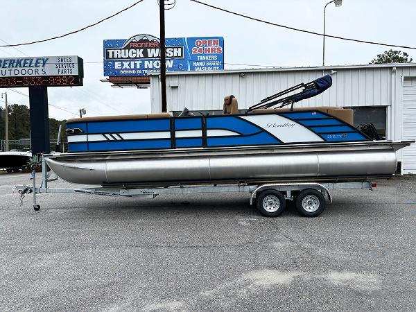 2025 Bentley Pontoons Elite 253 Admiral