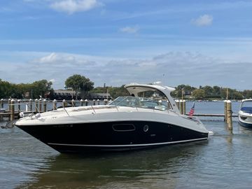 2009 Sea Ray 350 Sundancer