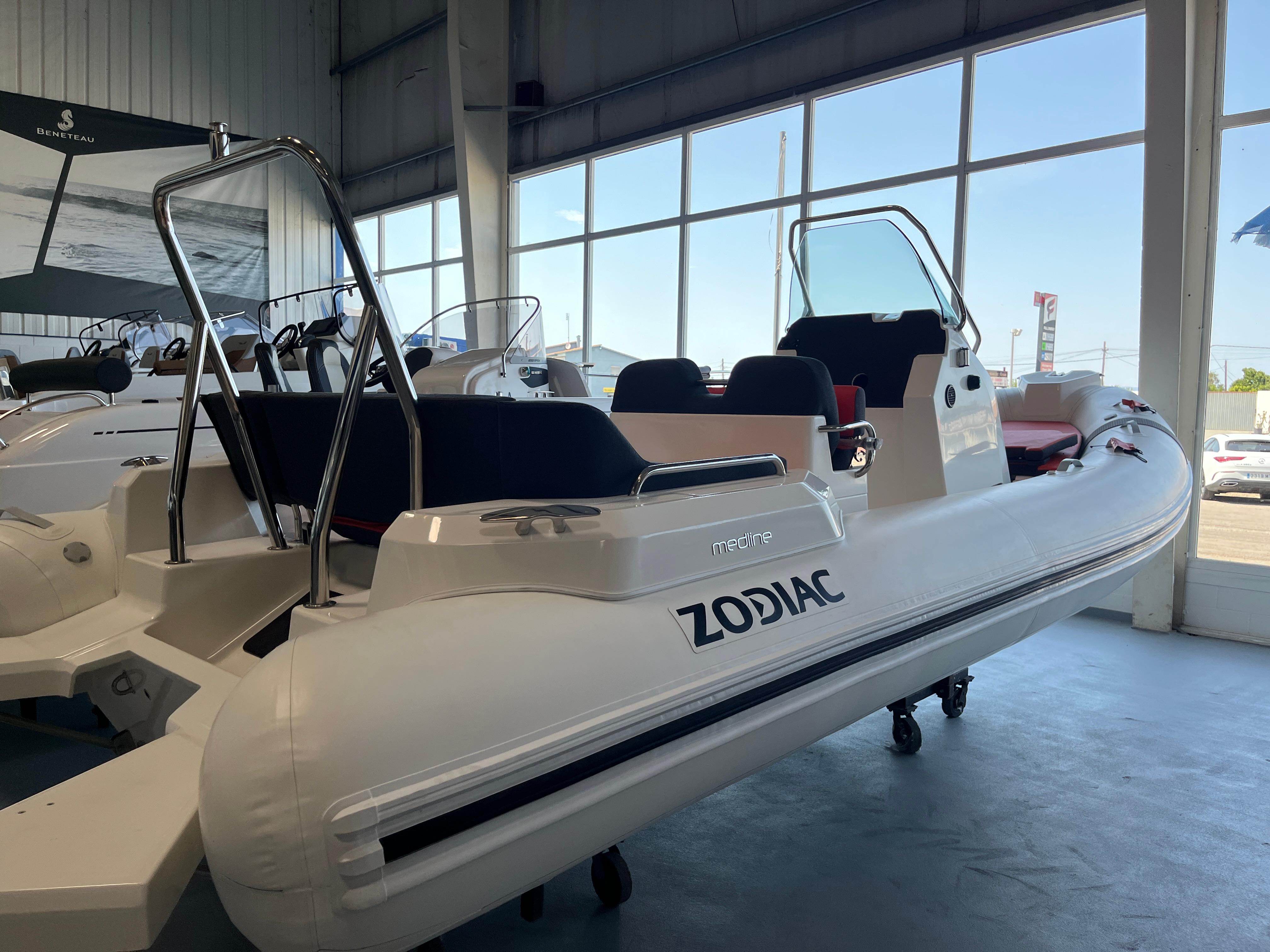 2024 Zodiac Medline 6.8 NEO